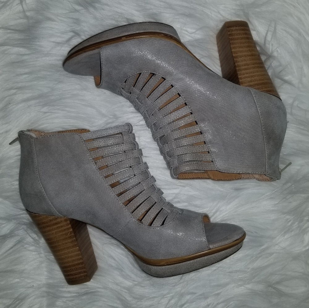 Sofft Brand Renita Grey Caged Top Bootie